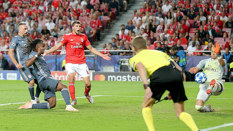 Kam von Benfica Lissabon zum FC Bayern: Renato Sanches (Mi.). Kam von Benfica Lissabon zum FC Bayern: Renato Sanches (Mi.).