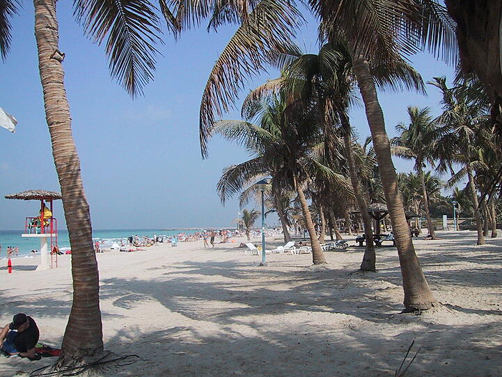 Der Jumeirah Beach Park ist einer der besten Badeplätze Dubais.