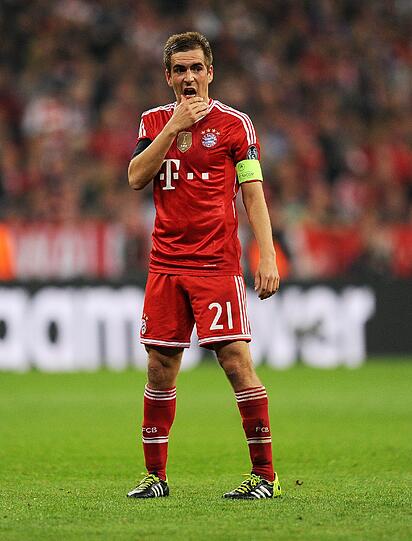 PHILIPP LAHM: NOTE 5 - 
Marschierte artig die rechte Seite hoch, riss dort aber keine Bäume aus. Als Kapitän in punkto Teamführung unsichtbar.