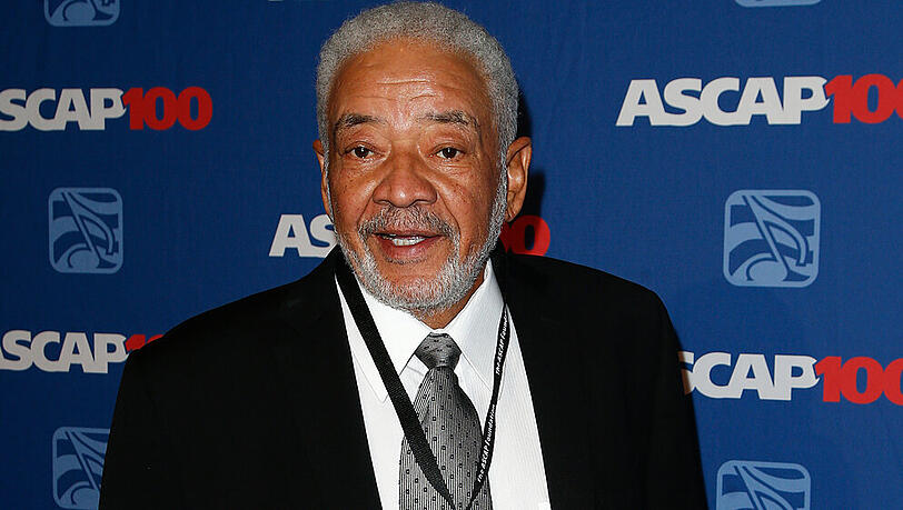 Bill Withers ist im Alter von 81 Jahren gestorben. Bill Withers ist im Alter von 81 Jahren gestorben.