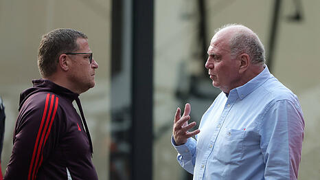 Bayerns Sportvorstand Max Eberl (l.) und Ehrenpräsident Uli Hoeneß.