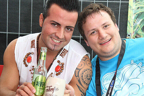 Die DSDS-Stars Cosimo (li.) und Holger heizten ein.