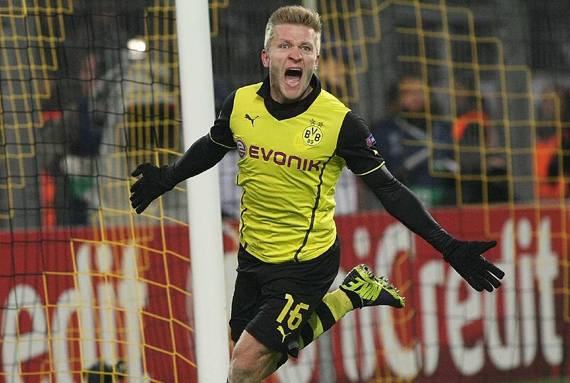 Die Zeichen auf Sieg gesetzt: Jakub Blaszczykowski bejubelt das 2:0 gegen Neapel.