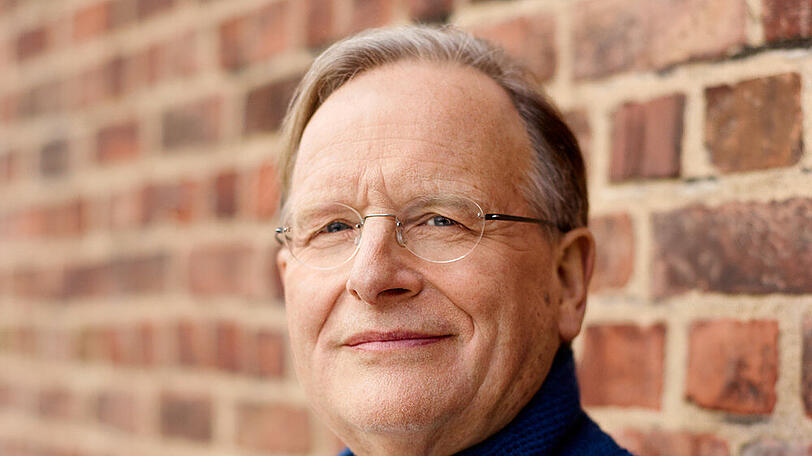 Professor Dietrich Grönemeyer bringt sein neues Buch ""Naturmedizin und Schulmedizin!" heraus