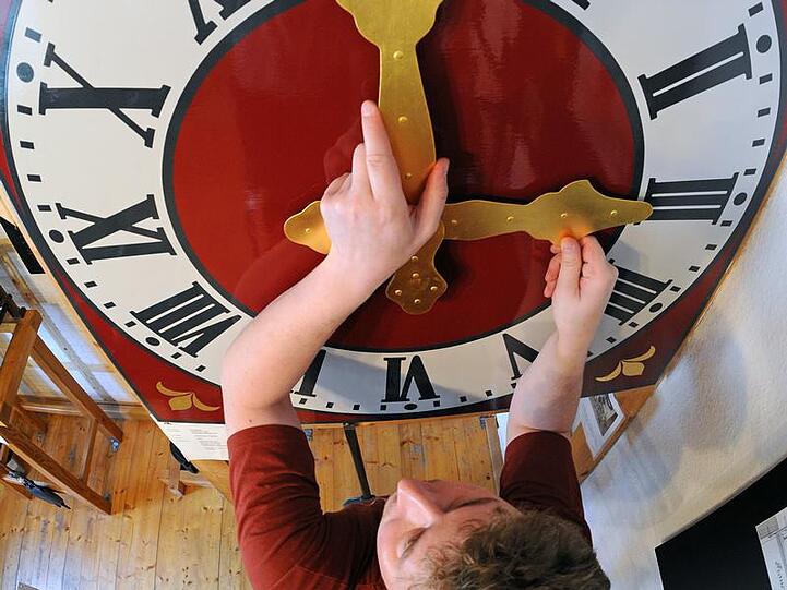 Am Sonntag werden die Uhren wieder umgestellt