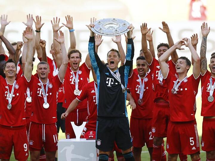 Holte sich zum achten Mal nacheinander die Meisterschaft in der Bundesliga: FC Bayern München.