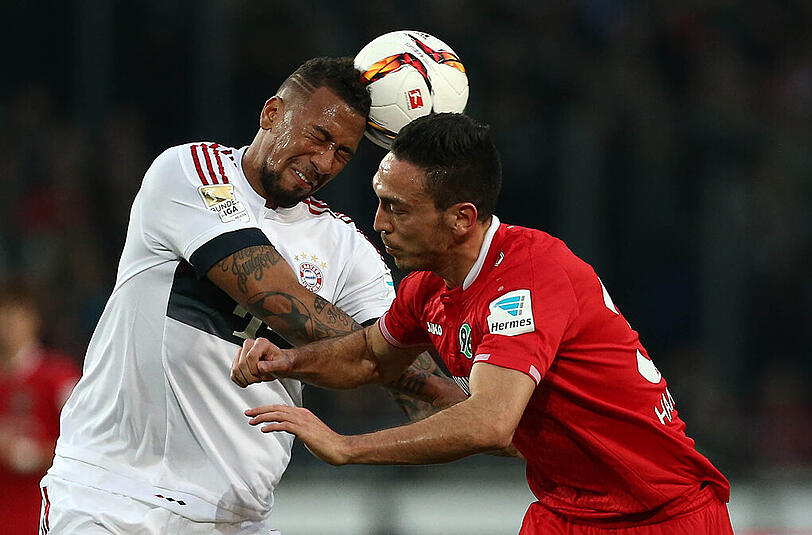 Jerome Boateng: Note 2. Frisch motiviert durch seinen neuen Vertrag bis 2021. Der Abwehrchef der Dreierkette souverän, verursache einmal unnötig einen Eckball (42.). Ansonsten mit viel Übersicht, schnell, kompromisslos. Immer Herr der Lage. Einer der Spieler der Hinrunde.