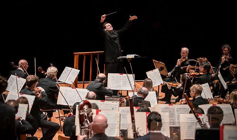 Andris Nelsons und das Boston Symphony Orchestra beim Gastspiel in Berlin &ndash; mit Malcolm Lowe am ersten Pult der Geigen.