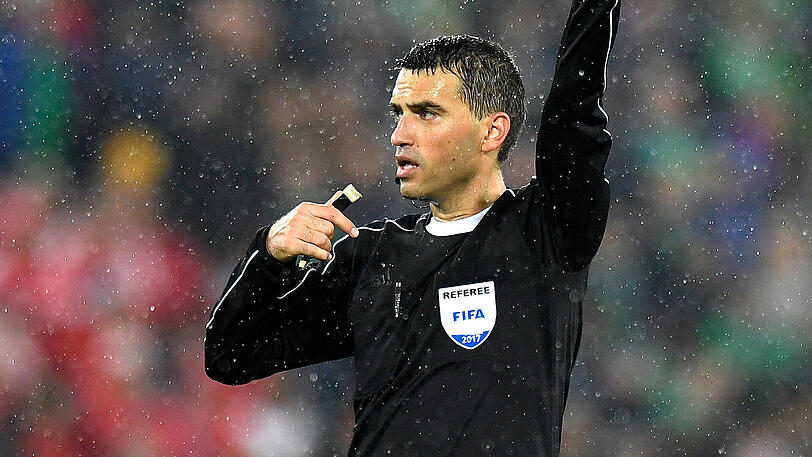 Ovidu Hategan leitet das Hinspiel des Achtelfinales der Champions League zwischen dem FC Bayern München und Besiktas Istanbul.