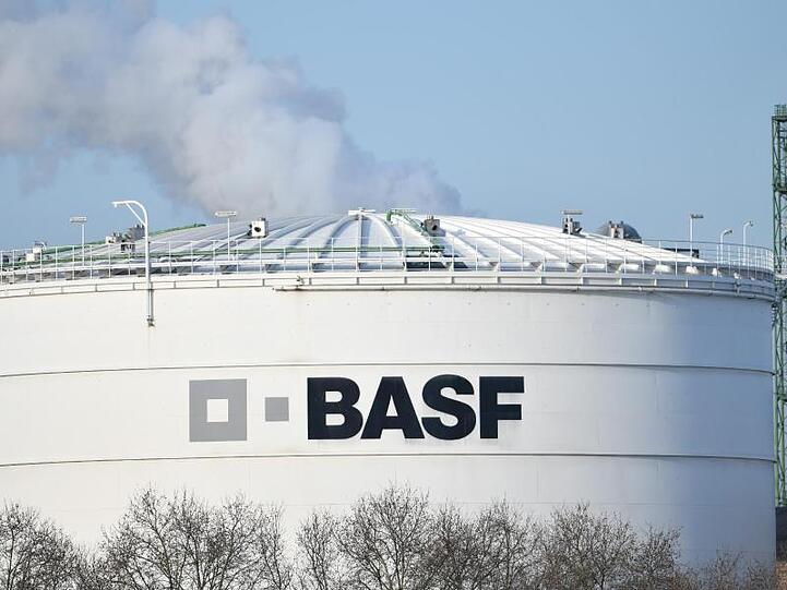 BASF rechnet vor allem im ersten und zweiten Quartal mit negativen Effekten durch das Coronavirus.