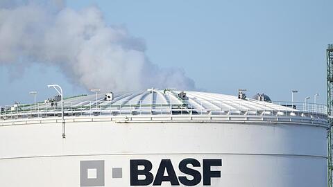 BASF rechnet vor allem im ersten und zweiten Quartal mit negativen Effekten durch das Coronavirus.