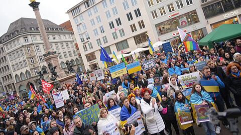 An der Demo am Freitag nahmen etliche Münchnerinnen und Münchner teil.