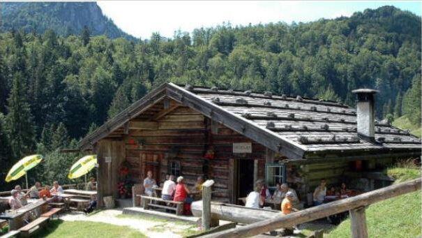 Die Harbacher Alm &ndash; ein beliebtes Wanderziel.