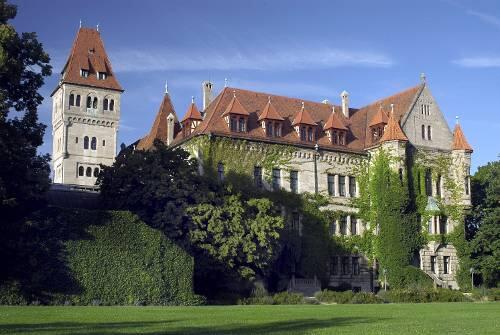 Im Steiner Schloss residierten die Journalisten aus aller Welt, die den Kriegsverbrecherprozess mitverfolgten.