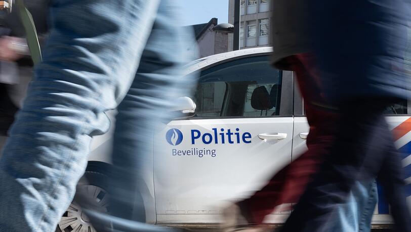 In Antwerpen wurde ein sechsj&auml;hriger Junge beim &Uuml;berqueren eines Zebrastreifens von einem Polizeiwagen erfasst. (Archivbild)