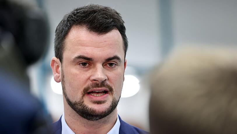 Tino Schomann (CDU) fordert einen Wechsel an der Spitze der Bundesregierung. (Archivbild) Tino Schomann (CDU) fordert einen Wechsel an der Spitze der Bundesregierung. (Archivbild)