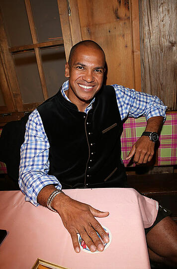 Pierre Geisensetter im Käfer.