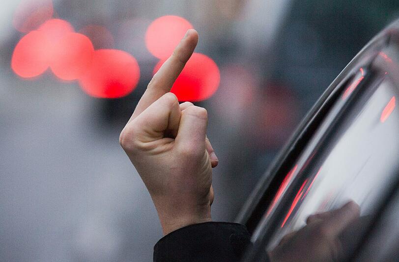 Es sind nicht die Fußgänger, die bei Autofahrern das Blut in Wallungen bringen und zu obszönen Gesten verleiten...