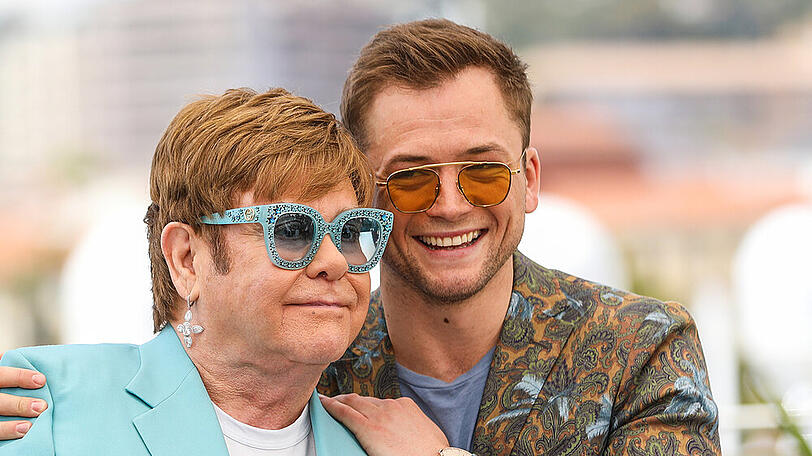Taron Egerton (re.) führt die Zusammenarbeit mit Elton John fort