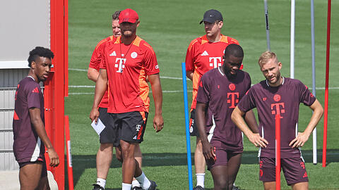 Stellt das Spiel des FC Bayern um: Cheftrainer Vincent Kompany.