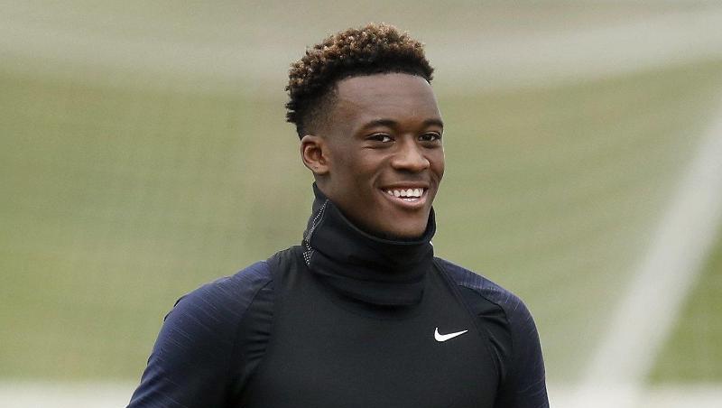 Callum Hudson-Odoi lächelt während des Trainings. Foto: Martin Rickett/PA Wire/dpa/Archivbild Callum Hudson-Odoi lächelt während des Trainings. Foto: Martin Rickett/PA Wire/dpa/Archivbild