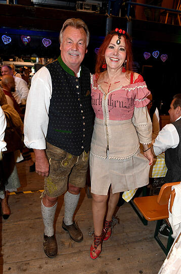 Ewa Schnitzenbaumer mit Mann Benno Adol