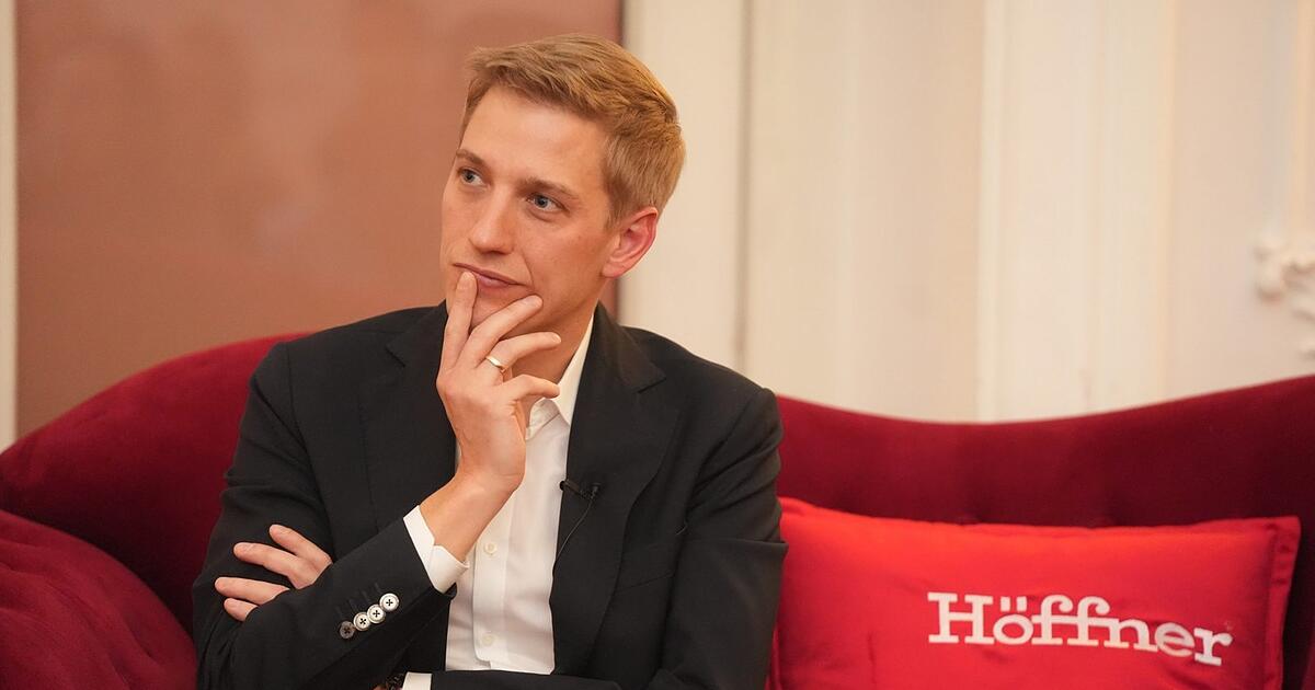 -PNV-ab-80-kostenlos-CSU-attackiert-OB-Kandidaten-Krause-nach-Auftritt-bei-AZ-Sofa