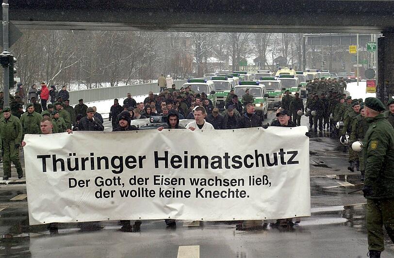 2001 demonstrierte der &bdquo;Thüringer Heimatschutz&ldquo;, eine Neo-Nazi-Organisation, in Jena. Da hatte die Mordserie der NSU bereits begonnen.