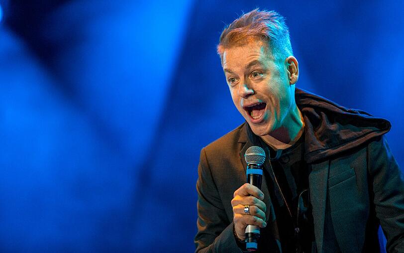 Michael Mittermeier erinnerte sich beim Danke-Konzert an einen analogen Shitstorm.