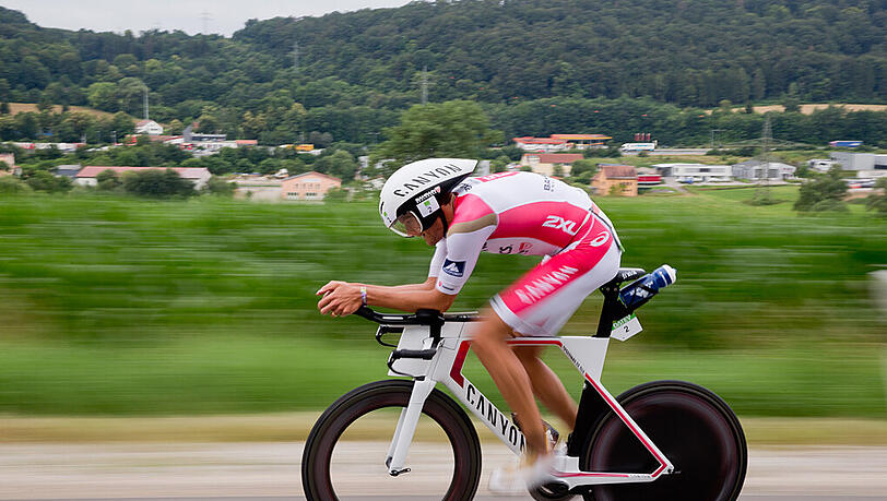 Triathlet Jan Frodeno rast zu seinem Weltrekord bei der Challenge in Roth. Triathlet Jan Frodeno rast zu seinem Weltrekord bei der Challenge in Roth.