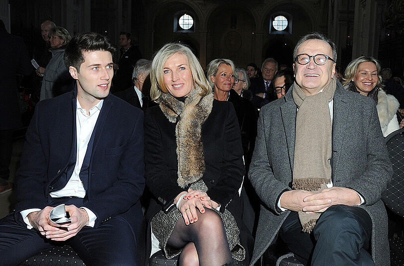 Martina Krüger (BMW) mit Sohn Jan Krüger und Nikolaus Bachler