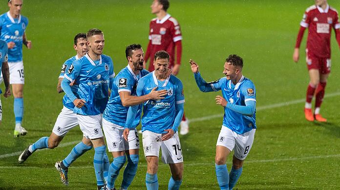 Dennis Dressel brachte den TSV 1860 gegen die SpVgg Unterhaching in Führung.