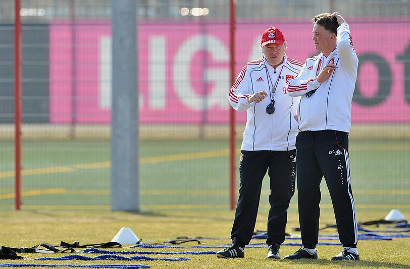 Das erste Training, seitdem der FC Bayern bekannt gegeben hatte, dass der Vertrag mit van Gaal zum Saisonende aufgelöst wird. Die Bilder.