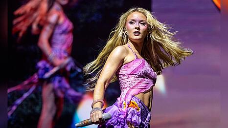 Zara Larsson d&uuml;rfte zum Hype um das verspielte Make-up beigetragen haben.