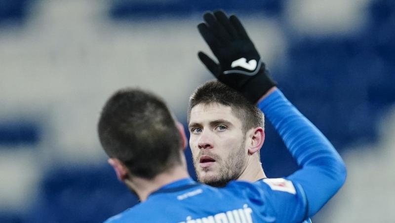 Andrej Kramaric (r) traf zwei Mal per Elfmeter und trug sich in die Bundesliga-Geschichtsbücher ein.