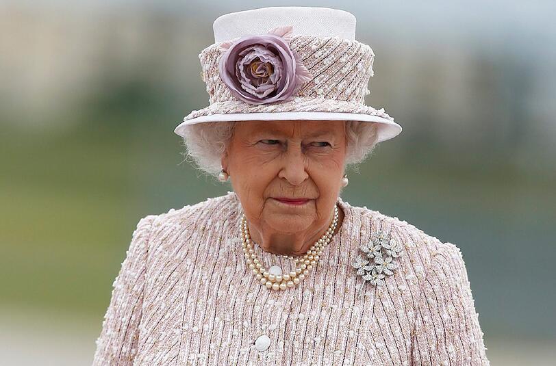Die kanadische Monarchie ist Teil des Commonwealth und Queen Elizabeth II ist auch das Staatsoberhaupt der Kanadier.