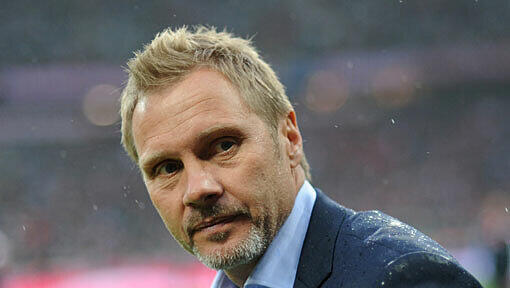 Der Trainer von Hamburger SV, Thorsten Fink, fand deutliche Worte für die desolate Leistung seiner Spieler. Der Trainer von Hamburger SV, Thorsten Fink, fand deutliche Worte für die desolate Leistung seiner Spieler.