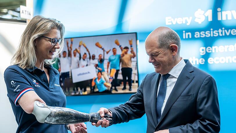 Mehr als 3.000 Vertreter von Regierungsstellen und Zivilorganisationen aus 100 Staaten kommen noch bis Donnerstag zum 3. Weltgipfel für Menschen mit Behinderung zusammen.