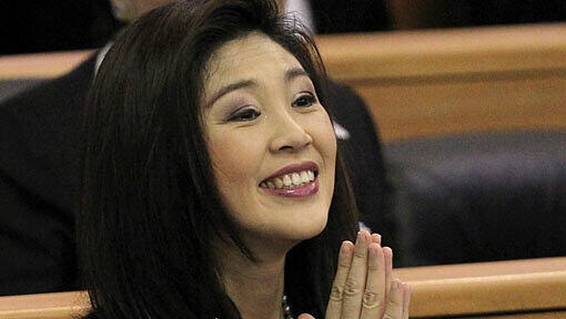 Yingluck Shinawatra: Sie ist erst 44 Jahre alt und steht schon an der Spitze ihres Landes. Als erste Frau. Yingluck Shinawatra: Sie ist erst 44 Jahre alt und steht schon an der Spitze ihres Landes. Als erste Frau.