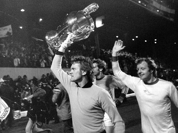 Gewann 1976 den Europapokal der Landesmeister mit dem FC Bayern: Sepp Maier