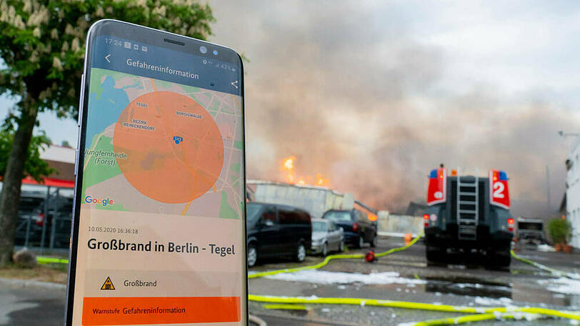Die Warn-App NINA löst auch bei Großbränden aus