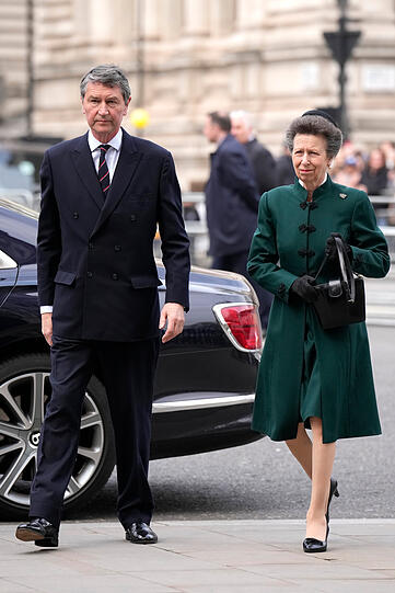 Prinzessin Anne (r), Princess Royal, und ihr Ehemann Tim Laurence.