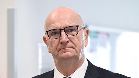 Brandenburgs Ministerpr&auml;sident Dietmar Woidke (SPD) dringt auf einen Spritpreisdeckel. (Archivbild)