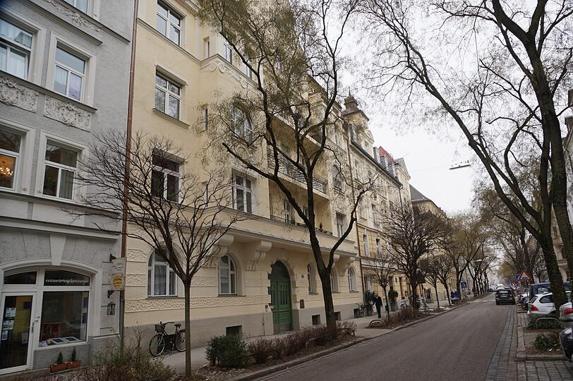 Noch heute an manchen Ecken mondän: die Blutenburgstraße.
