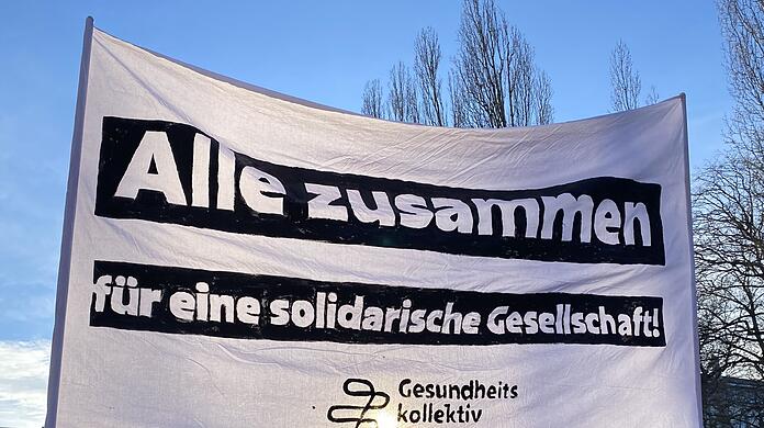 Auch bei der Großdemo gegen rechts im Januar in München war das Gesundheitskollektiv dabei.