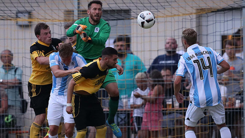 Beim SV Pullach kam der TSV 1860 nicht über ein torloses Remis hinaus. Beim SV Pullach kam der TSV 1860 nicht über ein torloses Remis hinaus.
