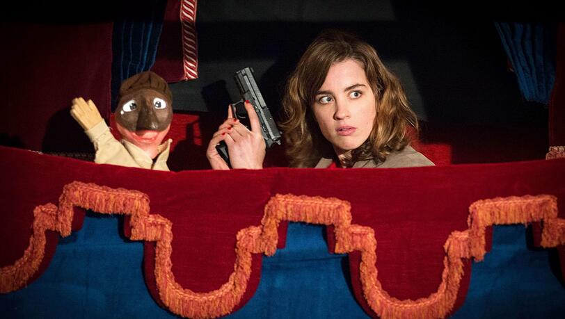 Adele Haenel darf in "Lieber Antoine als gar keinen Ärger" ihre komische Seite ausspielen. Adele Haenel darf in "Lieber Antoine als gar keinen Ärger" ihre komische Seite ausspielen.