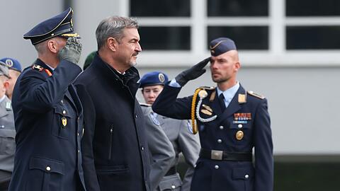 Die Debatte um die Wehrpflicht sollte aus der Sicht von CSU-Chef Söder schnell beendet werden.