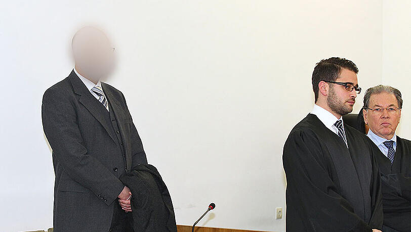 1,8 Kilogramm Koks wurden beim ehemaligen Chef der Kemptener Drogenfahndung gefunden. Der Prozess steht kurz vor dem Ende. 1,8 Kilogramm Koks wurden beim ehemaligen Chef der Kemptener Drogenfahndung gefunden. Der Prozess steht kurz vor dem Ende.