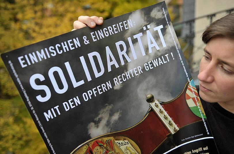 Es sind sogar weitaus mehr Angriffe auf Flüchtlinge und Asylbewerberunterkünfte verzeichnet als ursprünglich angenommen.